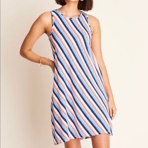 Ladies Hatley Bella dress diagonal stripes sleeveless dress.